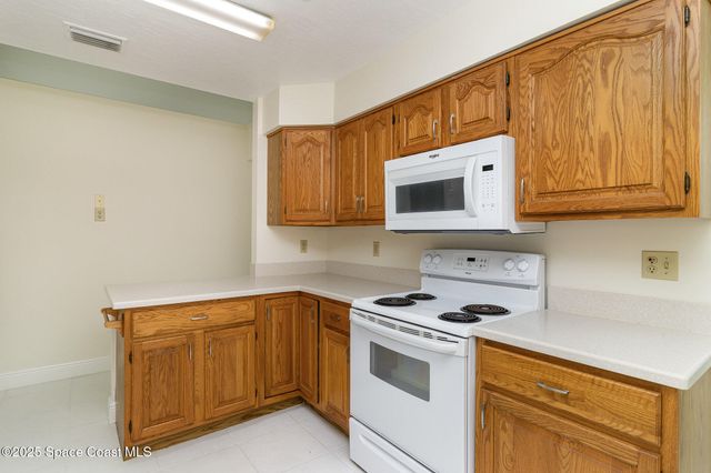 1375 Mayflower Avenue, Melbourne, FL 32940