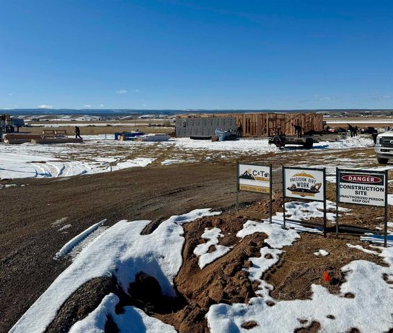 10013 5800 ROAD, Montrose, CO 81403