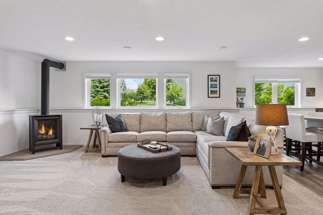 17330 70th Court N, Maple Grove, MN 55311