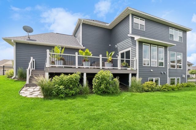 17330 70th Court N, Maple Grove, MN 55311