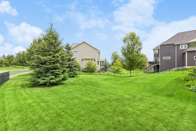 17330 70th Court N, Maple Grove, MN 55311