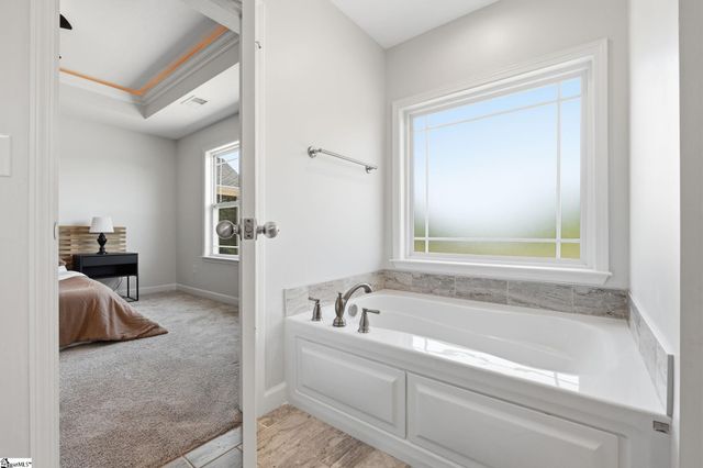 502 Foster Place Drive, Inman, SC 29349