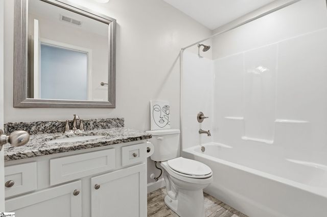 502 Foster Place Drive, Inman, SC 29349