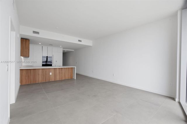 1400 Biscayne Boulevard 4604C, Miami, FL 33132