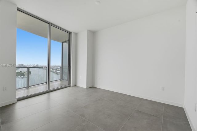 1400 Biscayne Boulevard 4604C, Miami, FL 33132