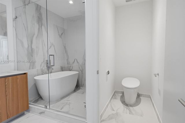 1400 Biscayne Boulevard 4604C, Miami, FL 33132