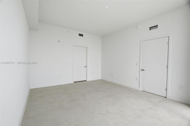 1400 Biscayne Boulevard 4604C, Miami, FL 33132