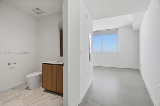 1400 Biscayne Boulevard 4604C, Miami, FL 33132