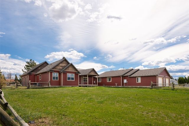 413 Garnet Mountain, Gallatin Gateway, MT 59730