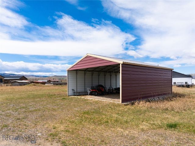 413 Garnet Mountain, Gallatin Gateway, MT 59730