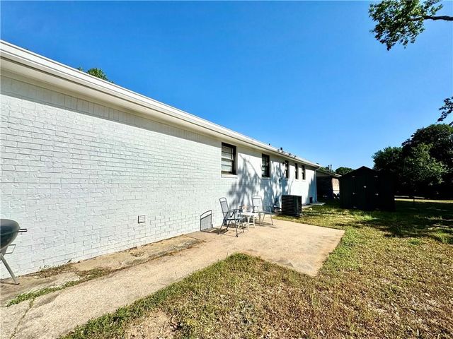 5734 Hill Road, Powder Springs, GA 30127