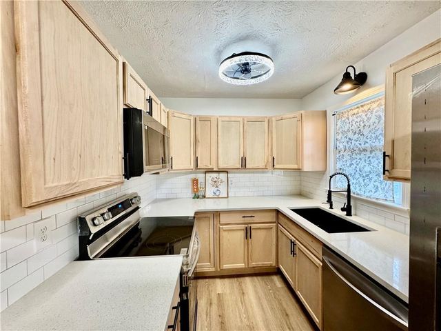 5734 Hill Road, Powder Springs, GA 30127