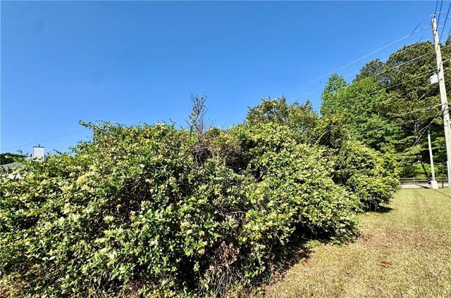5734 Hill Road, Powder Springs, GA 30127