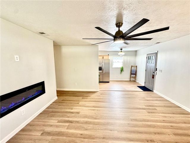 5734 Hill Road, Powder Springs, GA 30127