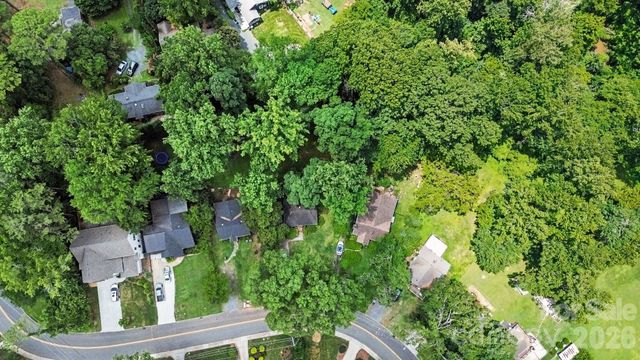 1819 Arnold Drive, Charlotte, NC 28205