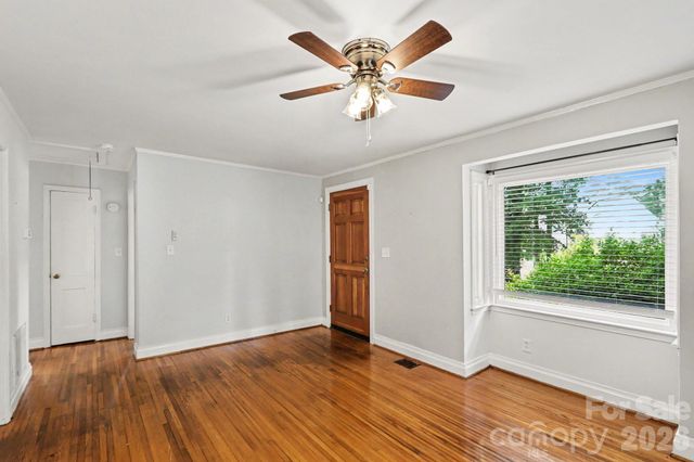 1819 Arnold Drive, Charlotte, NC 28205