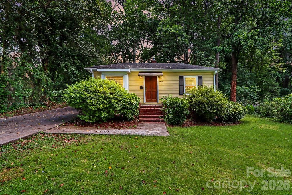 1819 Arnold Drive, Charlotte, NC 28205