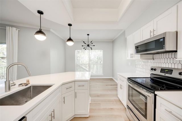 6000 Shepherd Mountain CV 601, Austin, TX 78730