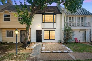1257 E Witte Road 16, Houston, TX 77055