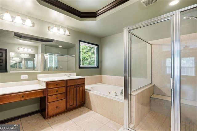200 White Cloud Run, Canton, GA 30114