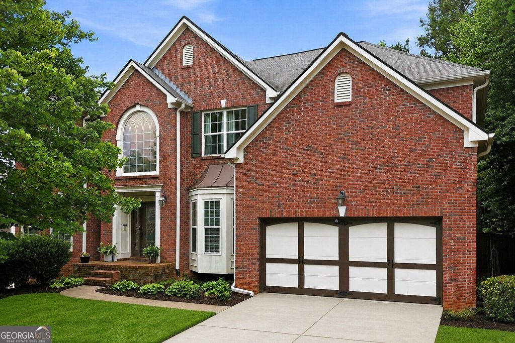 200 White Cloud Run, Canton, GA 30114