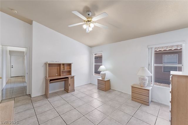7104 Junction Village Avenue, Las Vegas, NV 89129