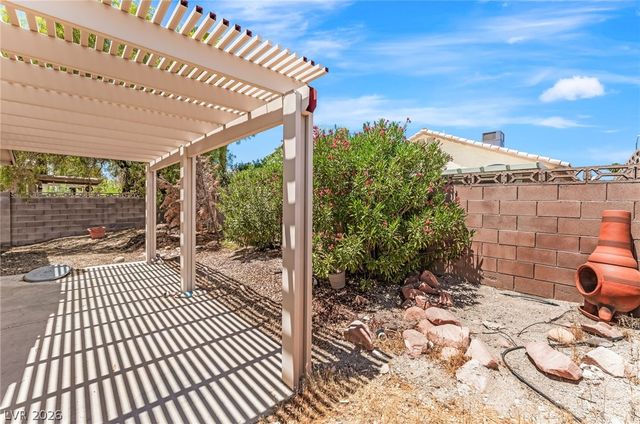 7104 Junction Village Avenue, Las Vegas, NV 89129