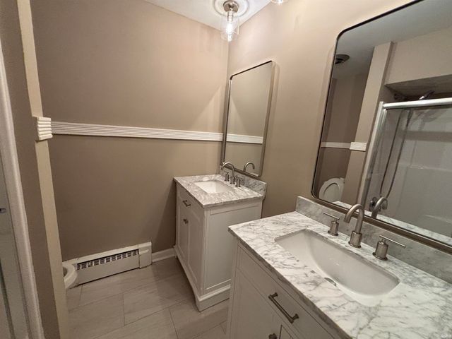 3232 Chancellor Drive, Fort Wayne, IN 46815