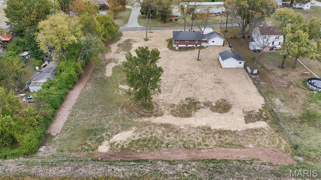 316 Harding Avenue, Maryland Heights, MO 63043