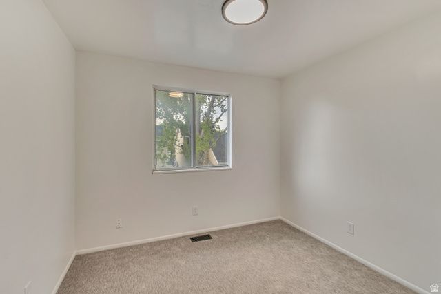 4238 W OLD MILLER CT, Salt Lake City, UT 84118