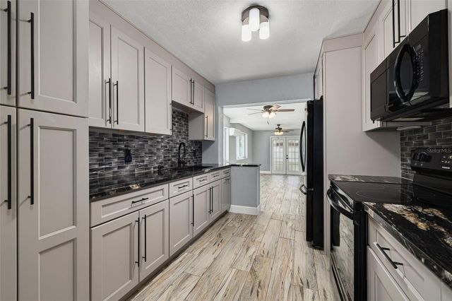 4608 30TH AVENUE N, St Petersburg, FL 33713