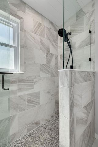 4608 30TH AVENUE N, St Petersburg, FL 33713