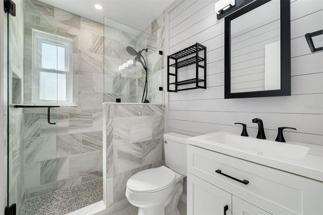 4608 30TH AVENUE N, St Petersburg, FL 33713