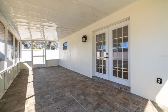 4608 30TH AVENUE N, St Petersburg, FL 33713