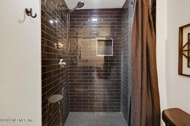 4266 HILLWOOD Road, Jacksonville, FL 32223