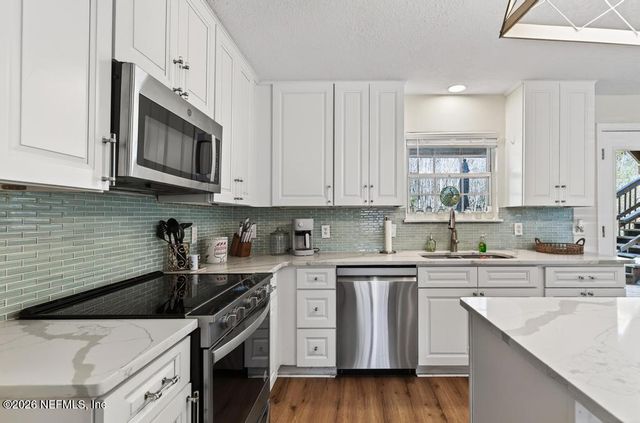 4266 HILLWOOD Road, Jacksonville, FL 32223