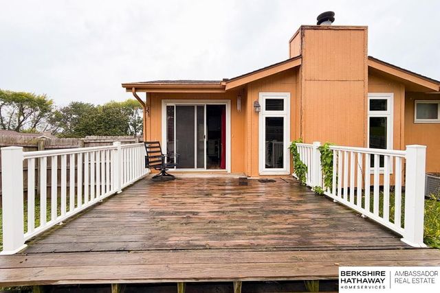 6005 N 109th Street, Omaha, NE 68164
