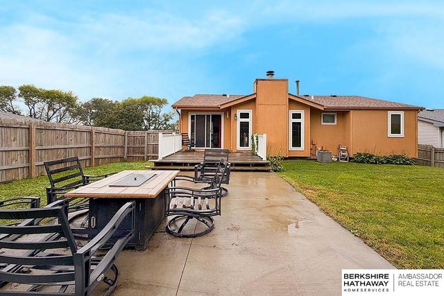 6005 N 109th Street, Omaha, NE 68164