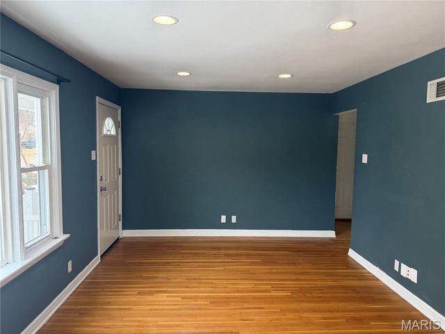 9720 Lilly Jean Drive, St Louis, MO 63134