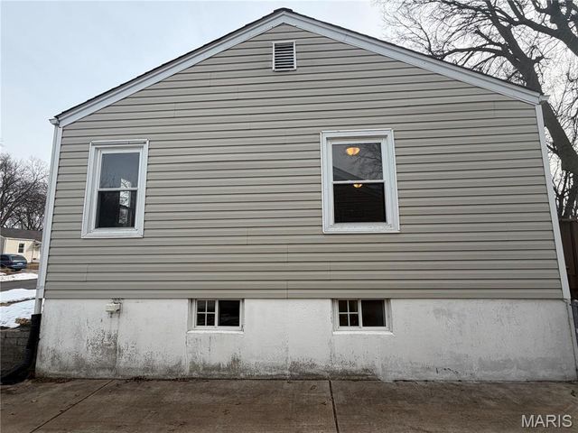 9720 Lilly Jean Drive, St Louis, MO 63134