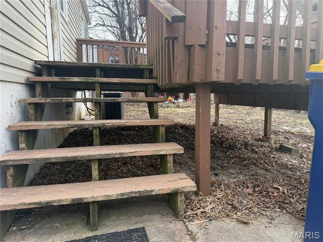 9720 Lilly Jean Drive, St Louis, MO 63134