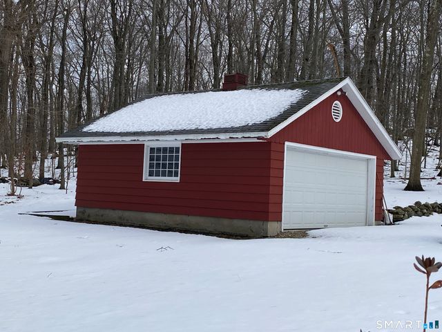 17 Mauweehoo Hill, Sherman, CT 06784