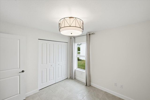 6205 NW Sweetwood Drive, Port St. Lucie, Port St Lucie, FL 34987