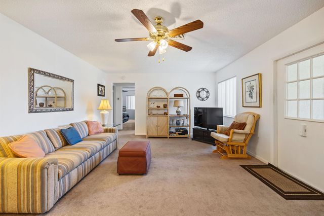 3622 La Playas Court B-2, Greenacres, FL 33463