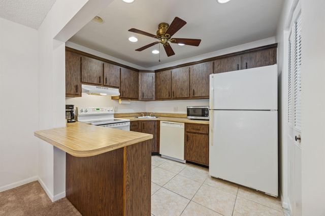 3622 La Playas Court B-2, Greenacres, FL 33463