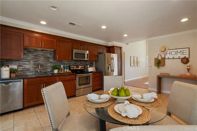 14541 Countrywood, Irvine, CA 92604