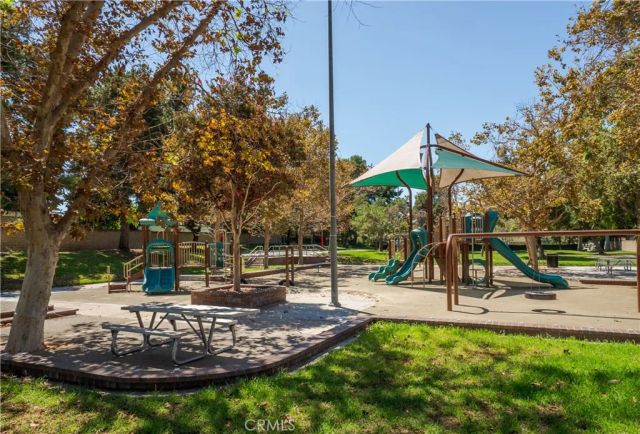 14541 Countrywood, Irvine, CA 92604