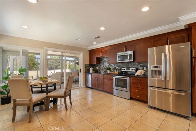 14541 Countrywood, Irvine, CA 92604