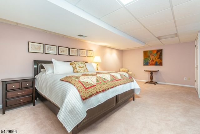 2 Spruce Ln, Harding Twp., NJ 07960
