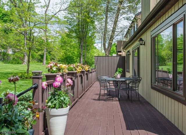 2 Spruce Ln, Harding Twp., NJ 07960